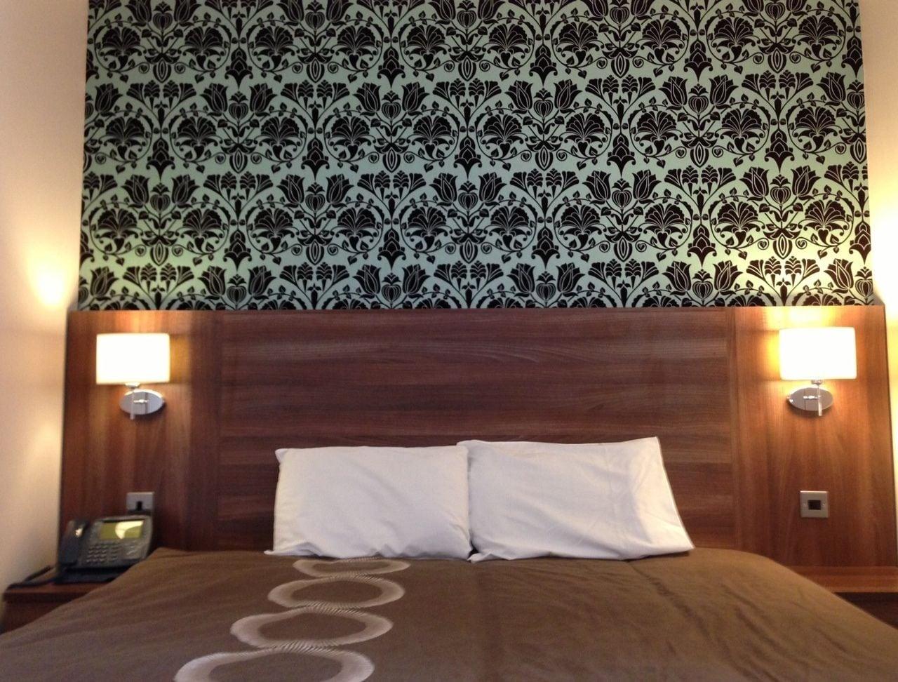 וולברהאמפטון Ely House Hotel מראה חיצוני תמונה