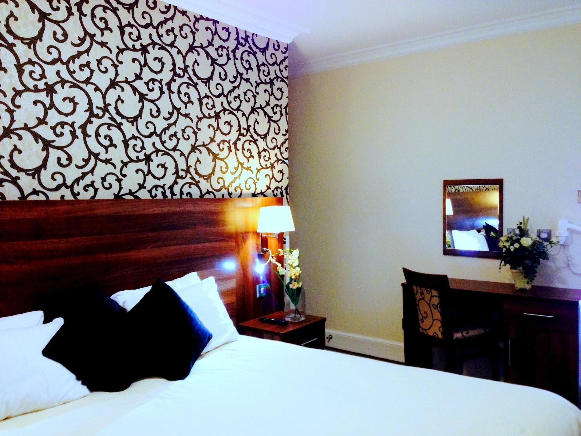 וולברהאמפטון Ely House Hotel מראה חיצוני תמונה