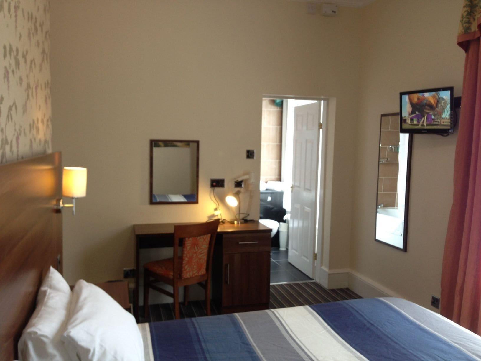 וולברהאמפטון Ely House Hotel מראה חיצוני תמונה